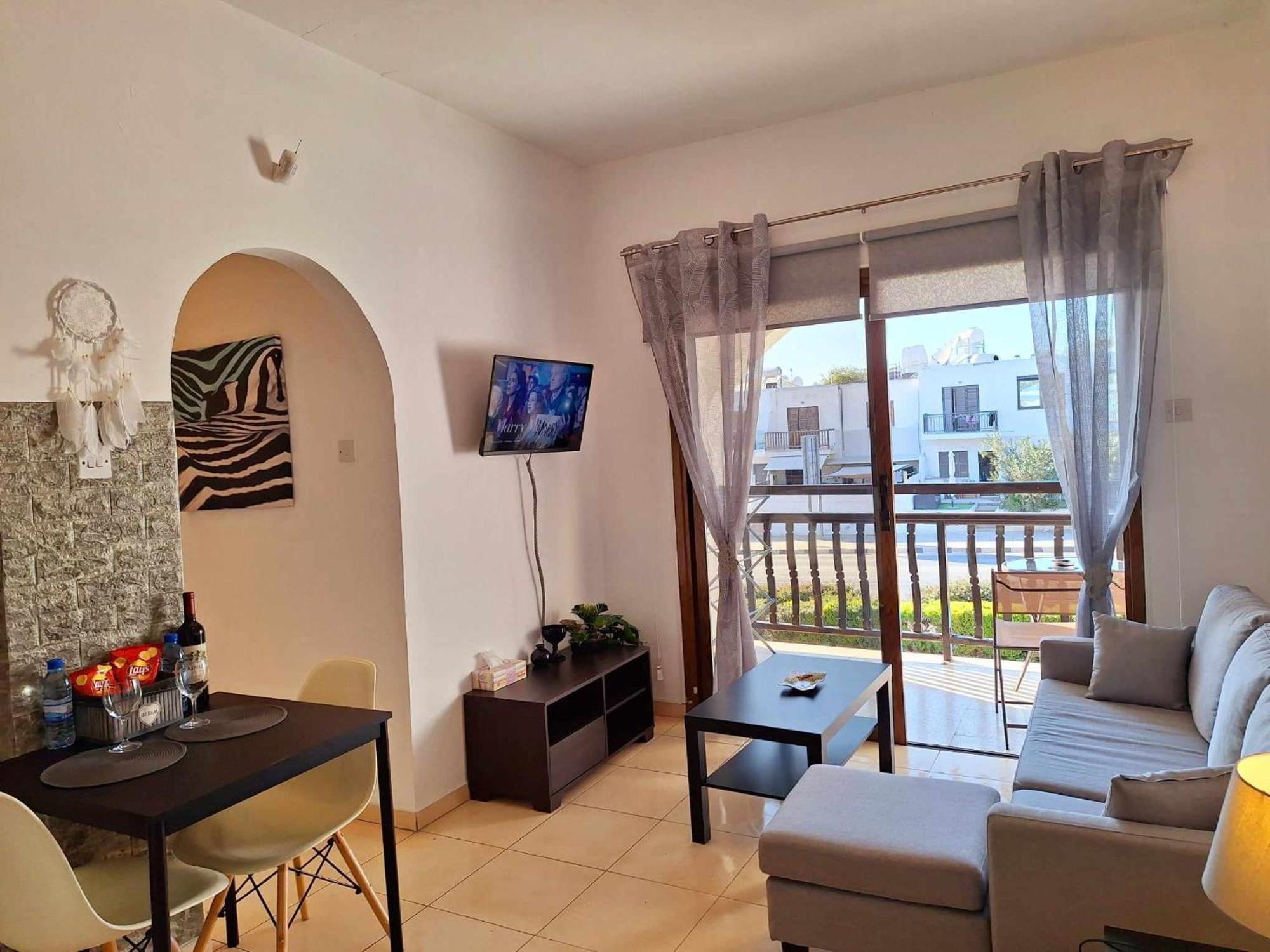 Kato Paphos Apt 400M To The Beach Bagian luar foto