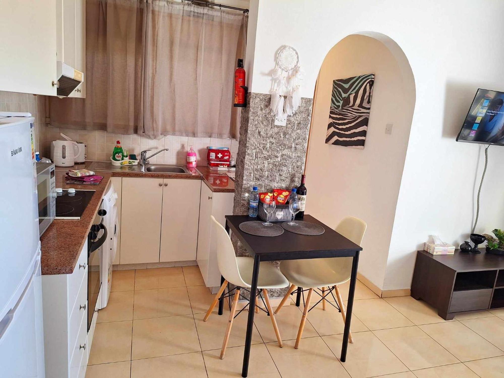 Kato Paphos Apt 400M To The Beach Bagian luar foto