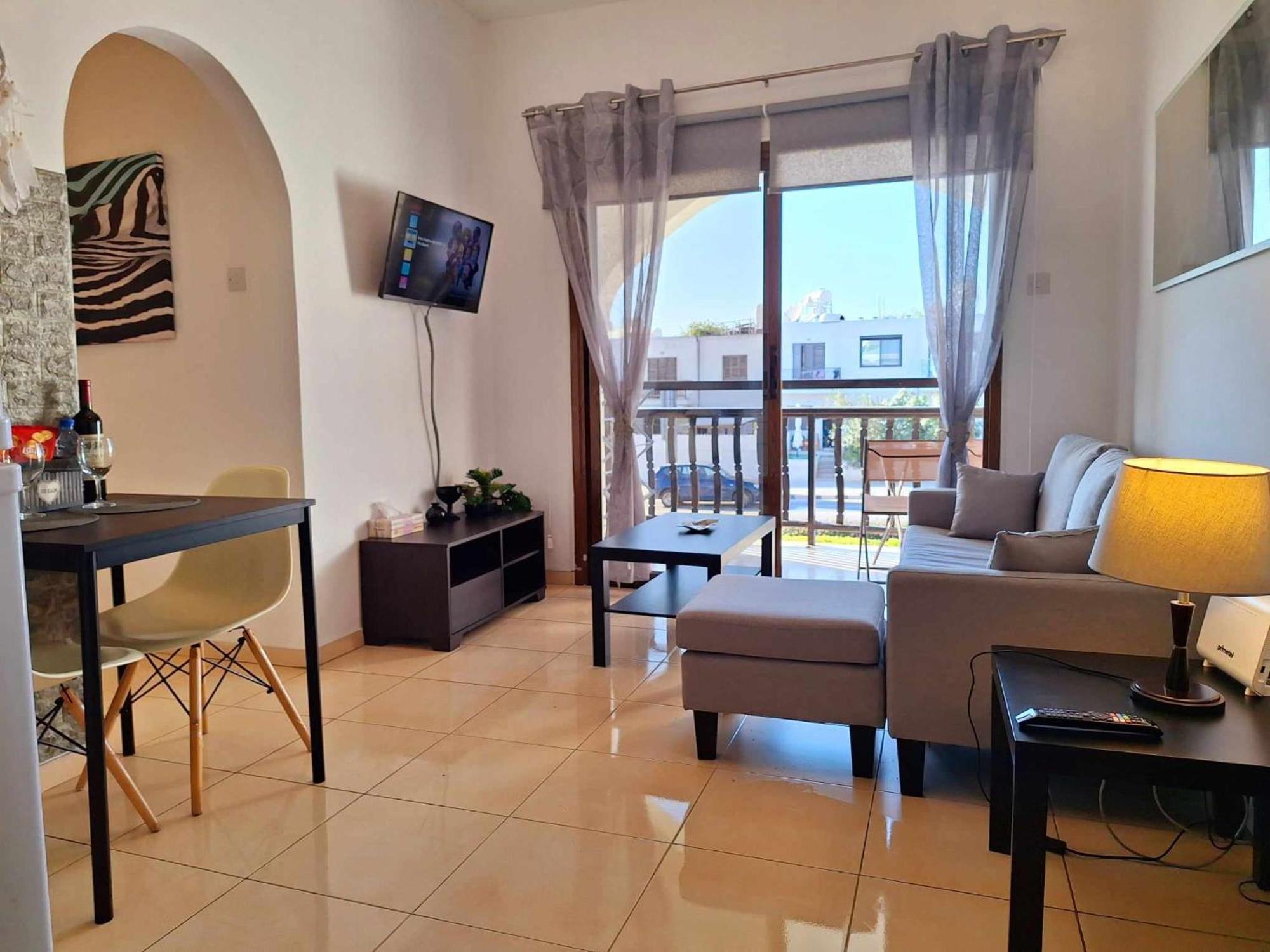Kato Paphos Apt 400M To The Beach Bagian luar foto